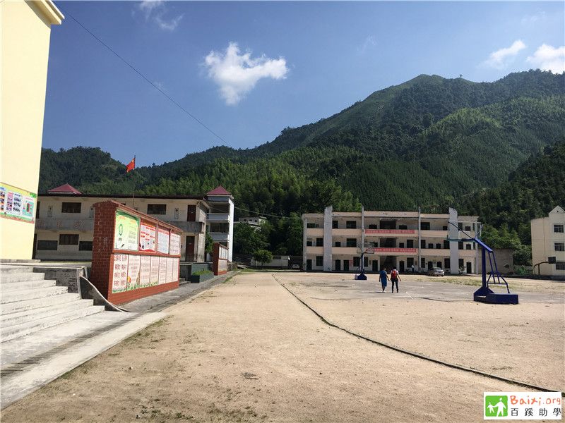 tsj014江西上犹县五指峰乡九年制义务教育学校班级图书角复查报告2016