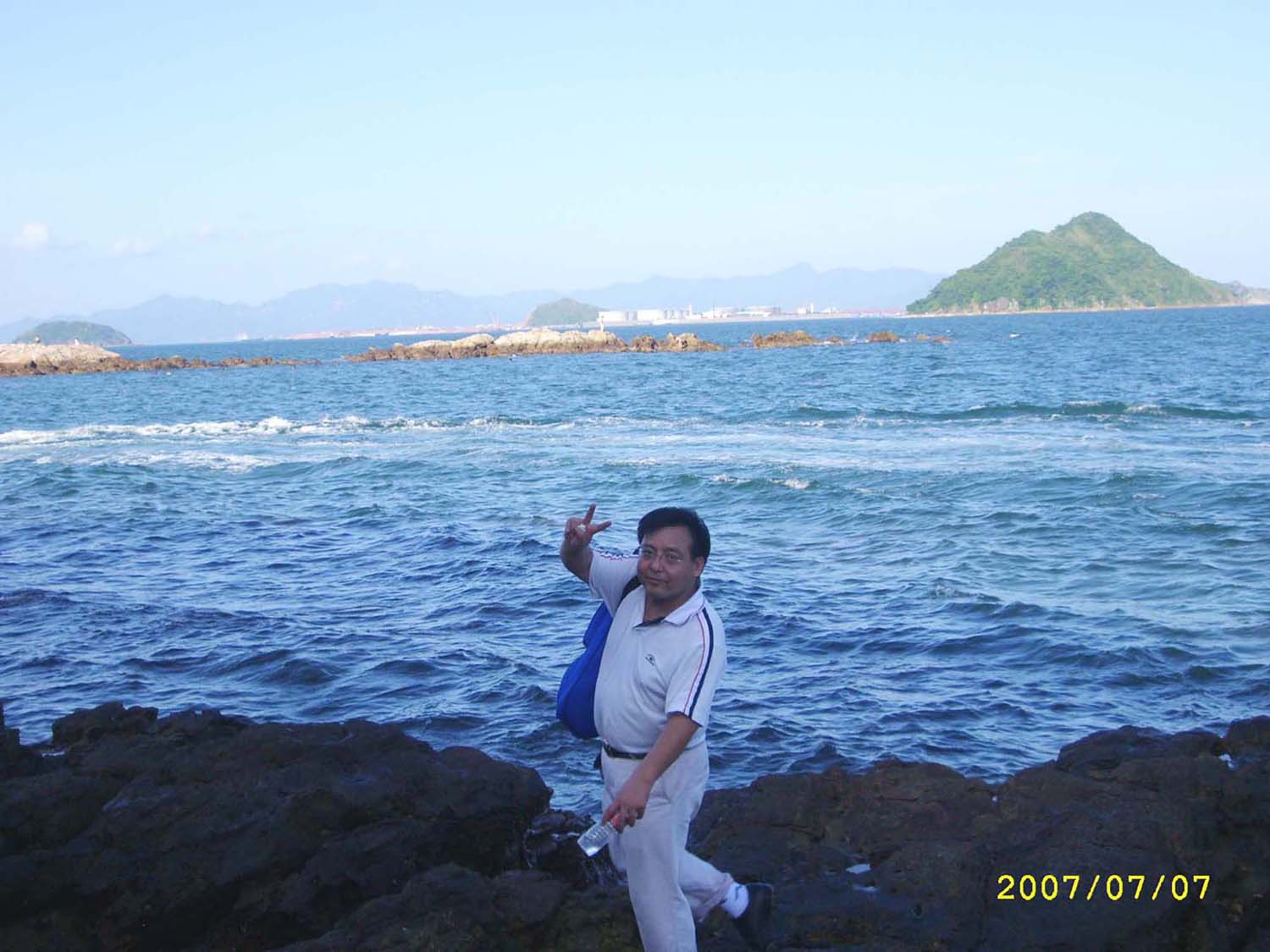 STP62725-1.jpg